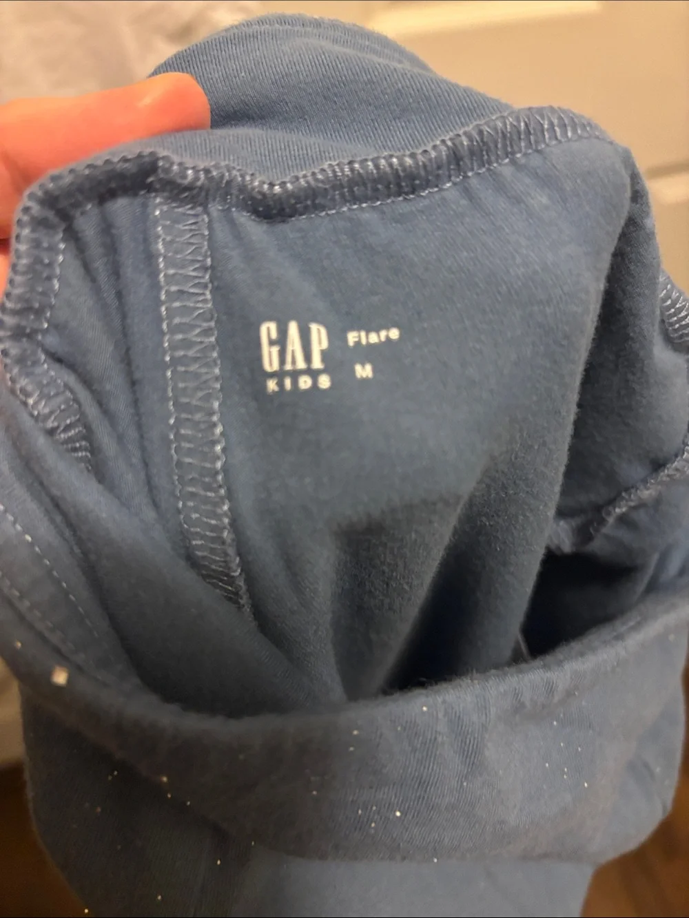 GAP Girls' Blue Sparkle Leggings with matching GAP t-shirt.